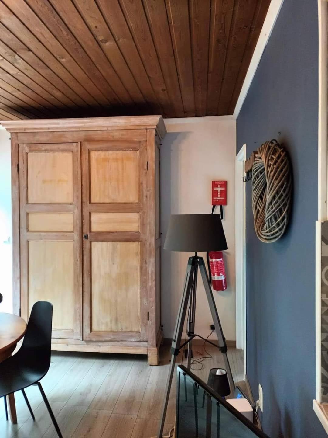 Au Repos De Zoe Villa Waulsort Eksteriør billede